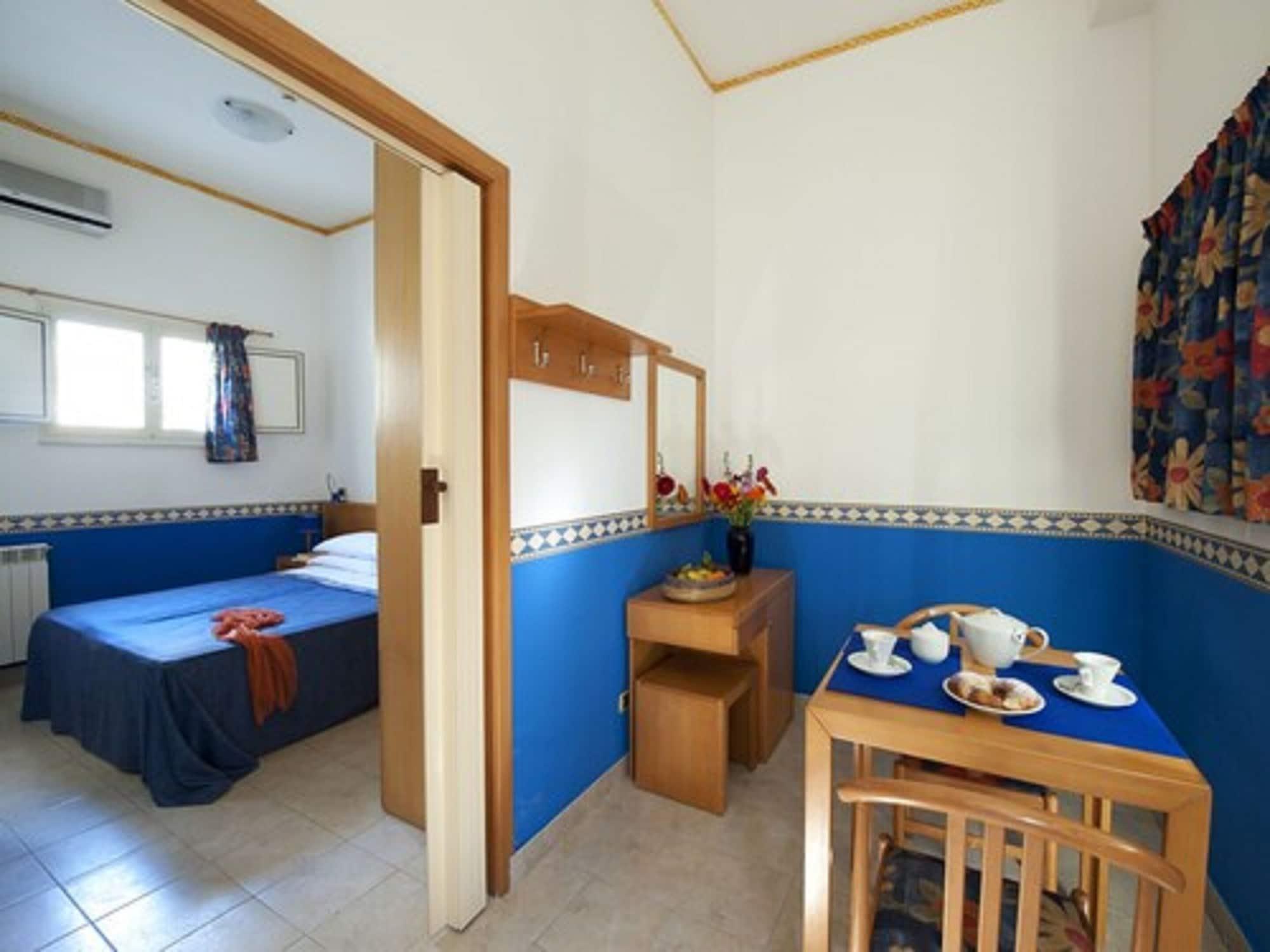 Villaggio Albergo Internazionale La Plaja CTA Cameră foto