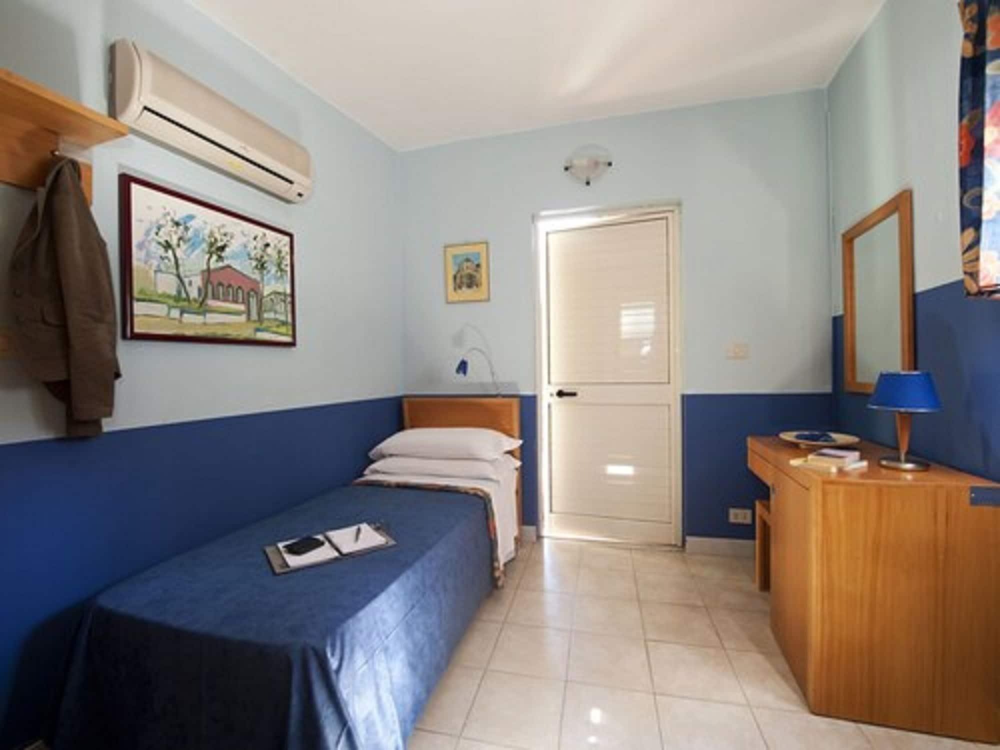 Villaggio Albergo Internazionale La Plaja CTA Cameră foto